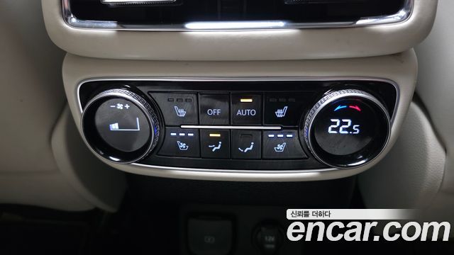 Genesis GV80 2020 — photo 25