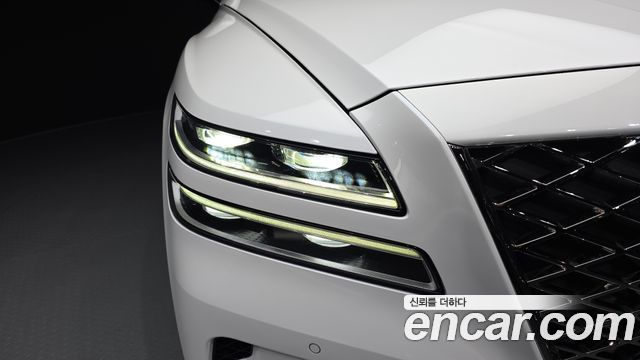 Genesis GV80 2020 — photo 8