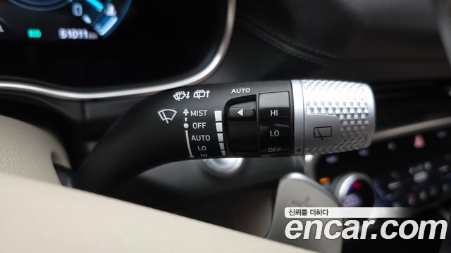 Genesis GV80 2020 — photo 29