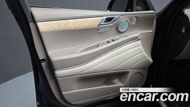 Genesis GV80 2022 — photo 14