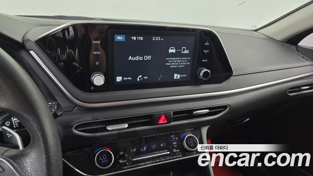 Hyundai Sonata 2020 — photo 32