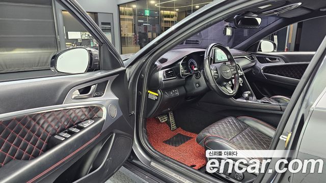 Genesis G70 2018 — photo 13