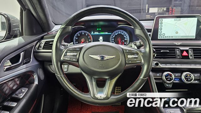 Genesis G70 2018 — photo 19