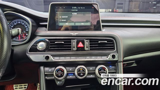 Genesis G70 2018 — photo 20