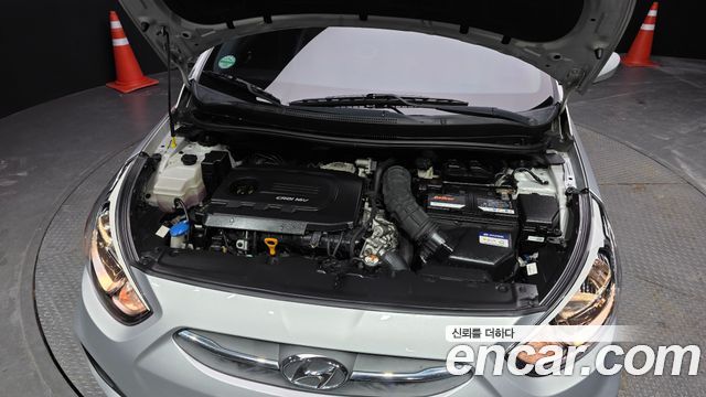 Hyundai Accent 2017 — photo 6