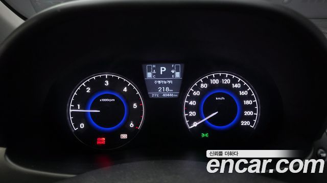 Hyundai Accent 2017 — photo 8
