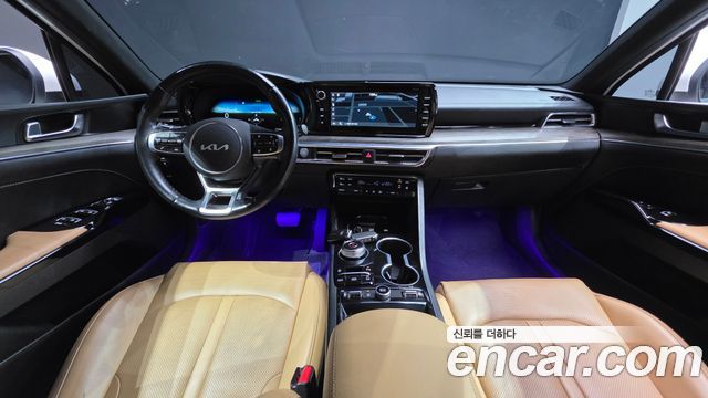 Kia K5 2021 — photo 10