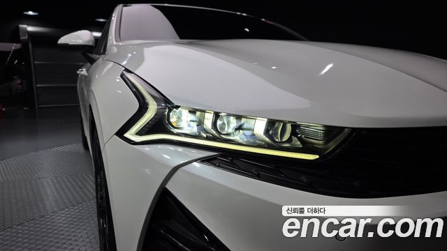Kia K5 2021 — photo 8