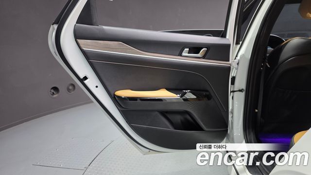 Kia K5 2021 — photo 15