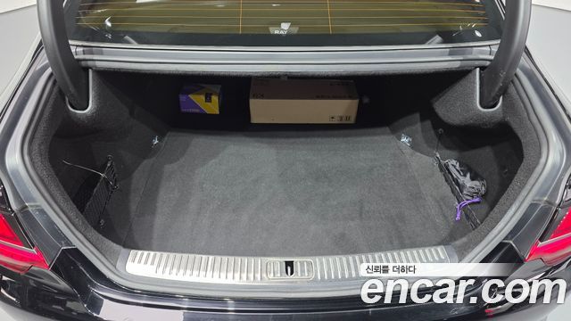 Kia K9 2022 — photo 24