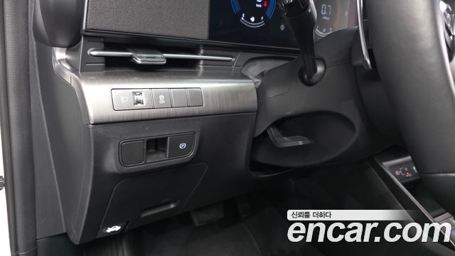 Hyundai Kona 2023 — photo 24