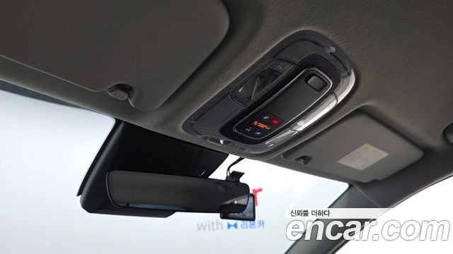 Hyundai Kona 2023 — photo 25