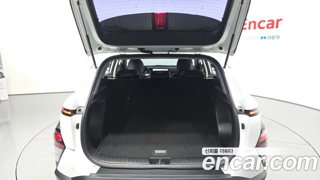 Hyundai Kona 2023 — photo 26