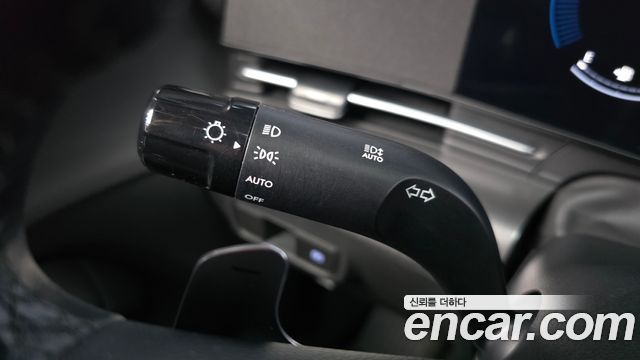 Hyundai Kona 2023 — photo 28