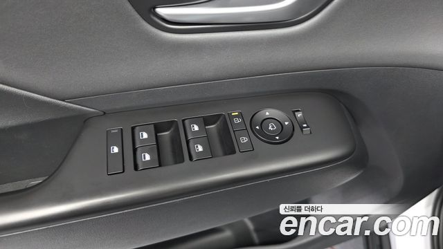 Hyundai Kona 2023 — photo 30