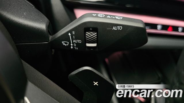 BMW 5-Series 2025 — photo 29