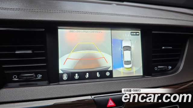 Kia K7 2018 — photo 15