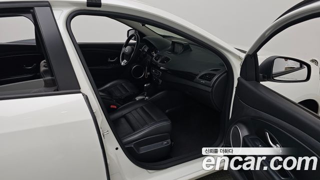 Renault Korea SM3 2014 — photo 11