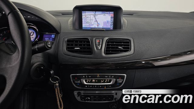 Renault Korea SM3 2014 — photo 14