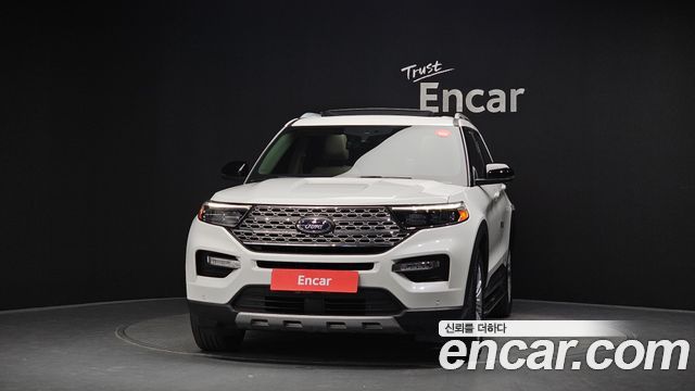 Ford Explorer 2021 — photo 3