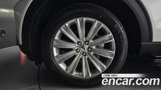 Ford Explorer 2021 — photo 5