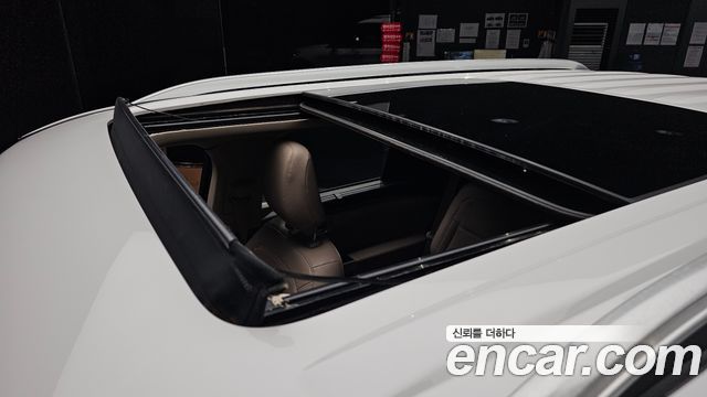 Ford Explorer 2021 — photo 25