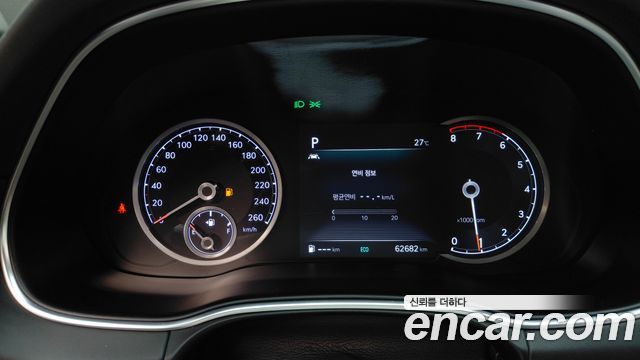 Genesis GV80 2021 — photo 11