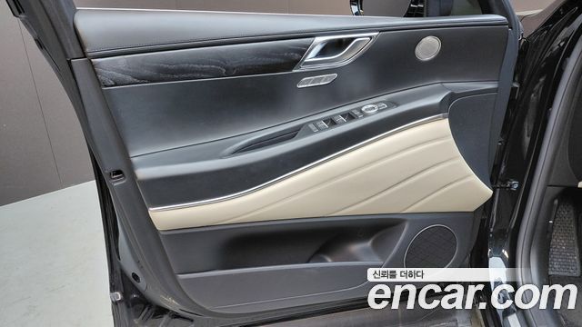 Genesis GV80 2021 — photo 14