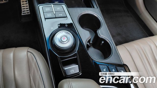 Kia K8 2022 — photo 12