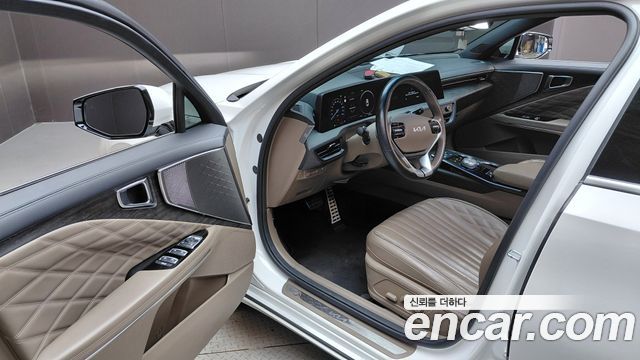 Kia K8 2022 — photo 13