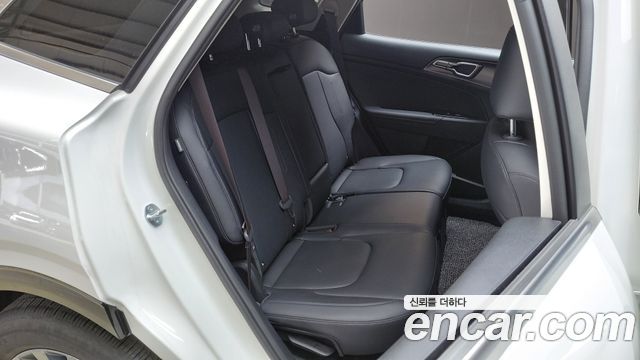 Kia Sportage 2024 — photo 17
