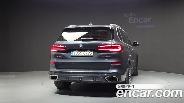BMW X5 2021 — photo 4