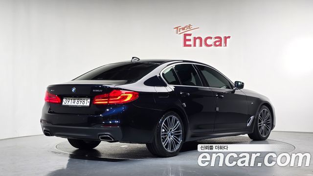 BMW 5-Series 2020 — photo 2