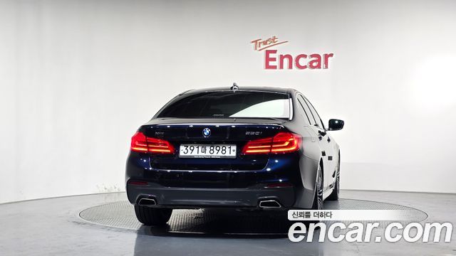 BMW 5-Series 2020 — photo 4