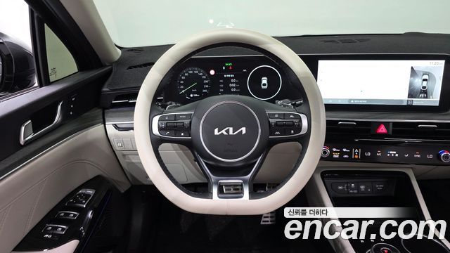 Kia K5 2026 — photo 12