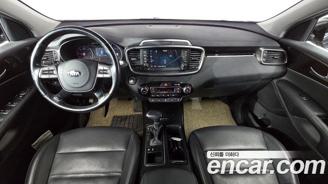 Kia Sorento 2018 — photo 10
