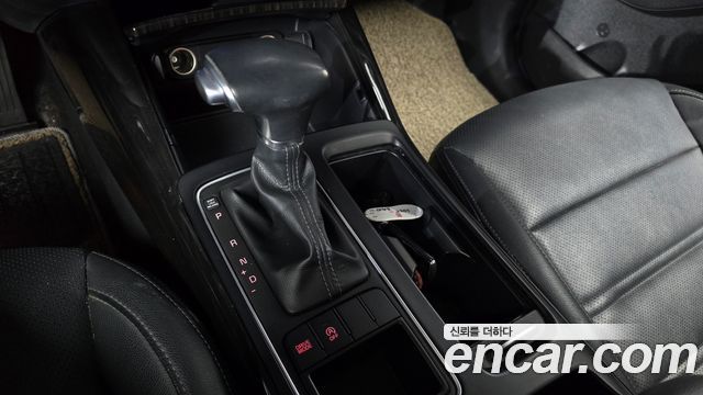 Kia Sorento 2018 — photo 12