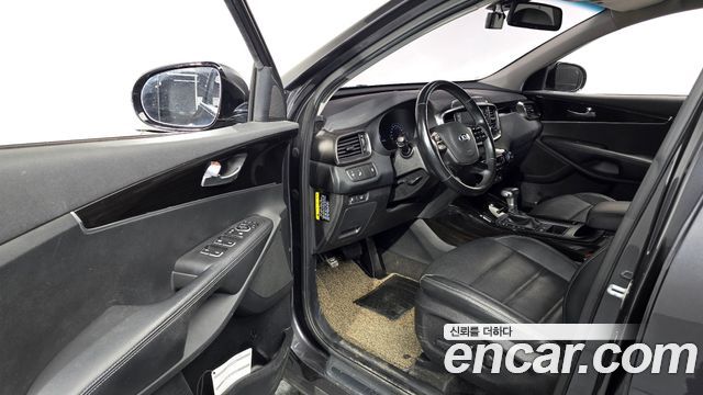 Kia Sorento 2018 — photo 13