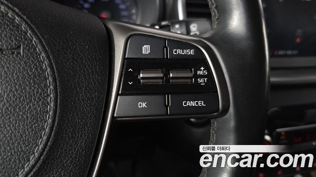 Kia Sorento 2018 — photo 23