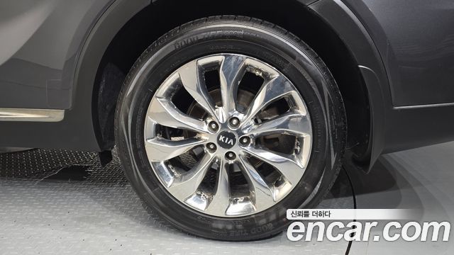 Kia Sorento 2018 — photo 7