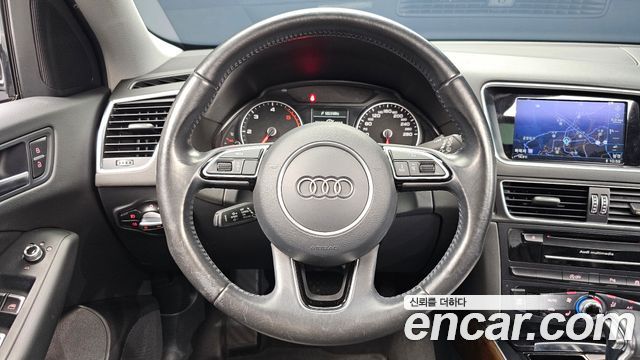 Audi Q5 2016 — photo 13