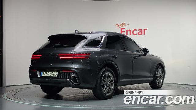 Genesis GV70 2021 — photo 2