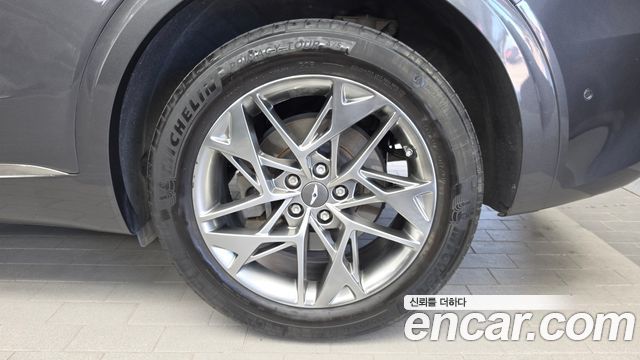 Genesis GV70 2021 — photo 7