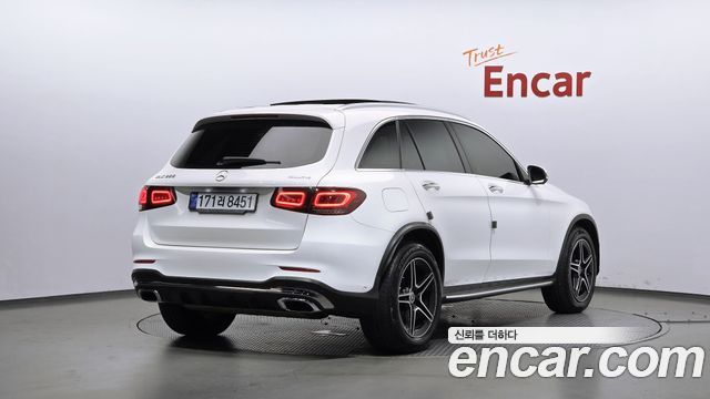 Mercedes-Benz GLC-Class 2022 — photo 2