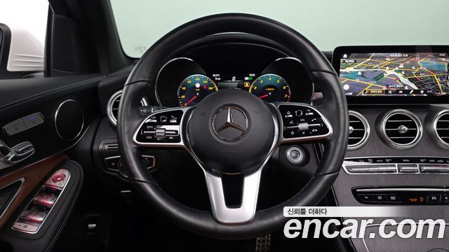 Mercedes-Benz GLC-Class 2022 — photo 13