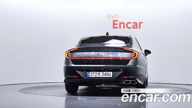 Hyundai Sonata 2022 — photo 4
