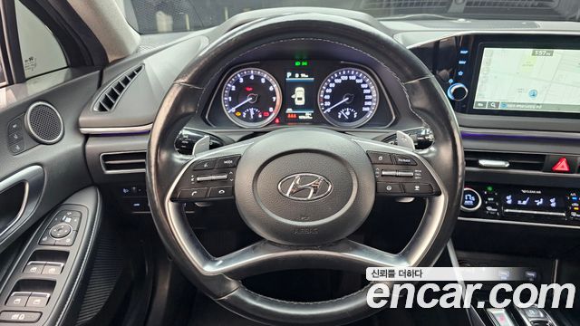 Hyundai Sonata 2022 — photo 13