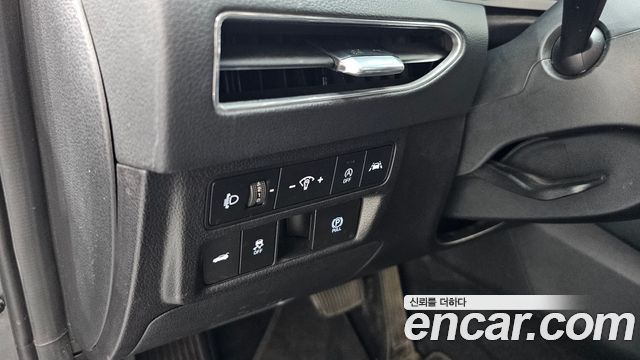 Hyundai Sonata 2022 — photo 17