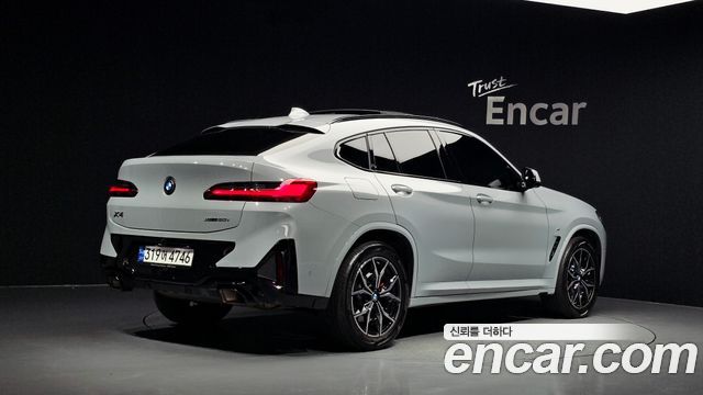 BMW X4 2022 — photo 2