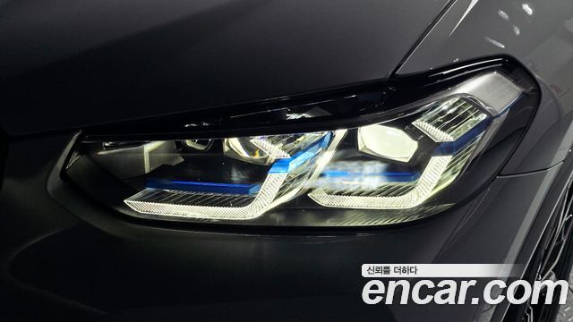 BMW X4 2022 — photo 8